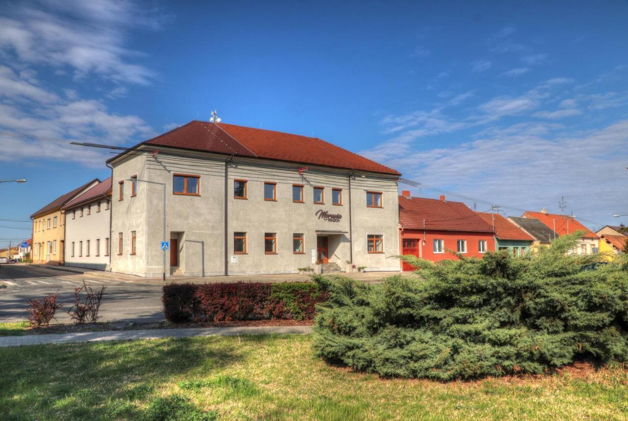 Penzionmoravia Moravská Nová Ves المظهر الخارجي الصورة